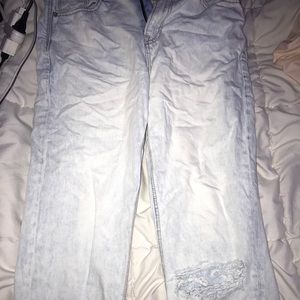 American Eagle Mom Jeans